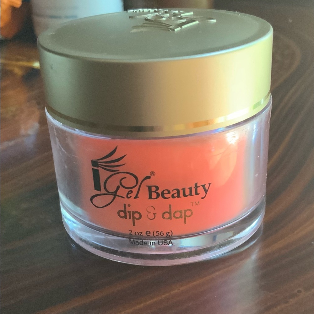 This dip & dap is so versatile - You can dip it, you can dap it, you can ombré.